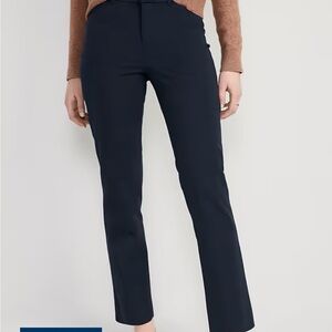 Old Navy Pixie Straight leg size 10